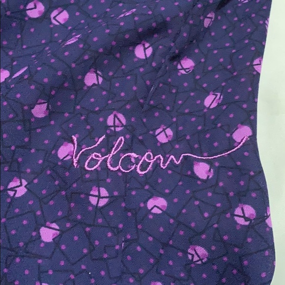 Volcom Women’s Sheer Ruffle Top - Picture 3 of 4